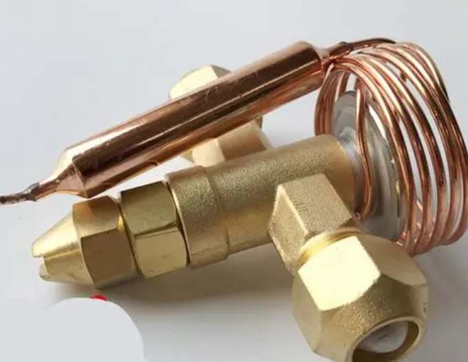 冷庫(kù)膨脹閥堵塞有什么現(xiàn)象